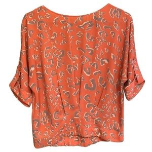 ❤️BCBG Coral Top!!